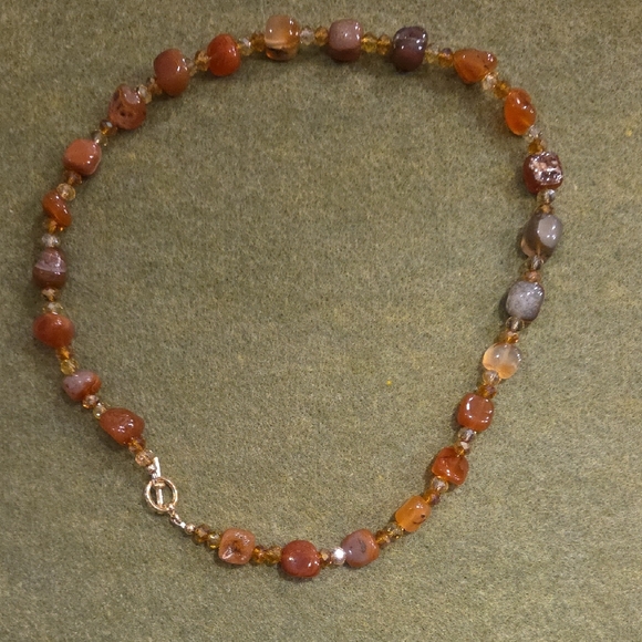 Handmade Jewelry - Handmade Stone Necklace
